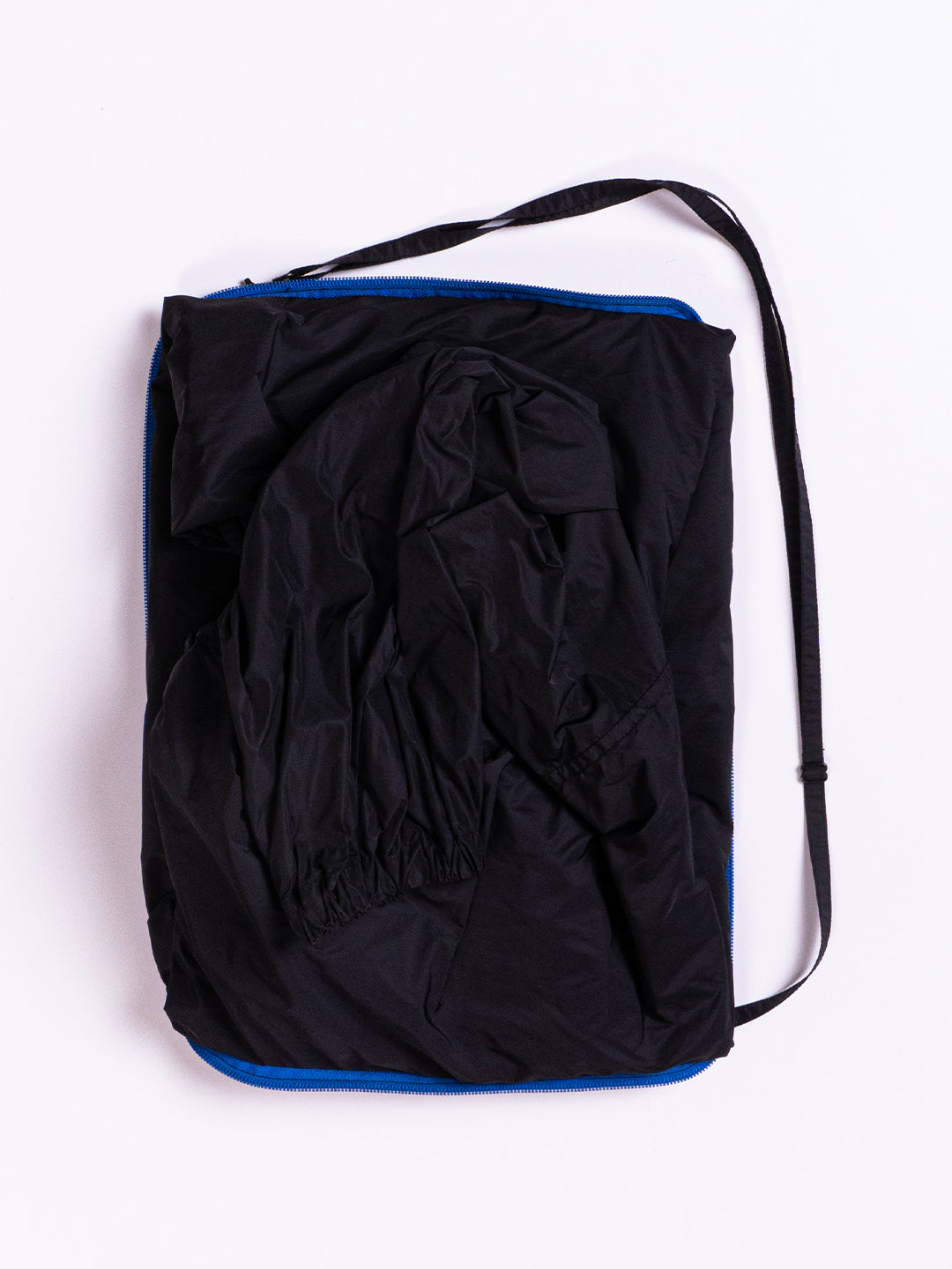 BLACK ANORAK / BAG