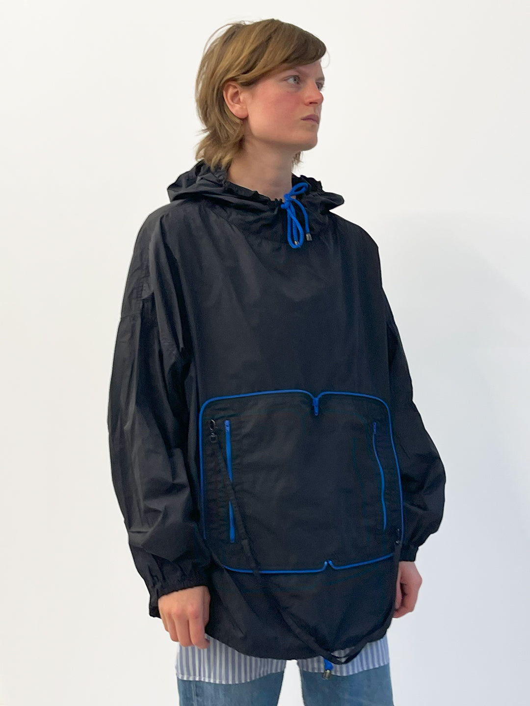 BLACK ANORAK / BAG