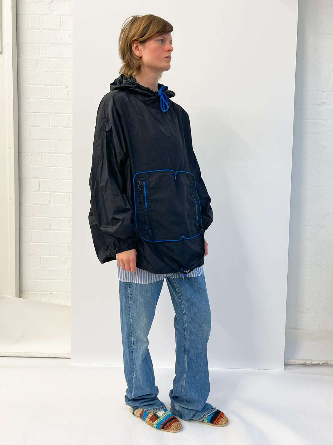 BLACK ANORAK / BAG