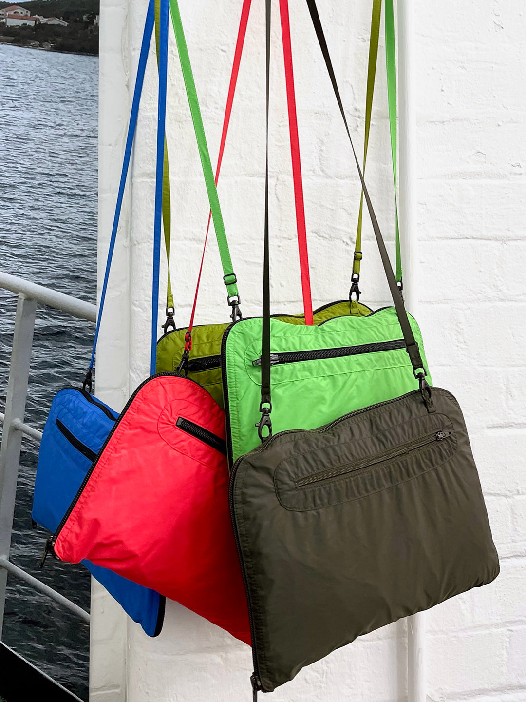 LIME ANORAK / BAG